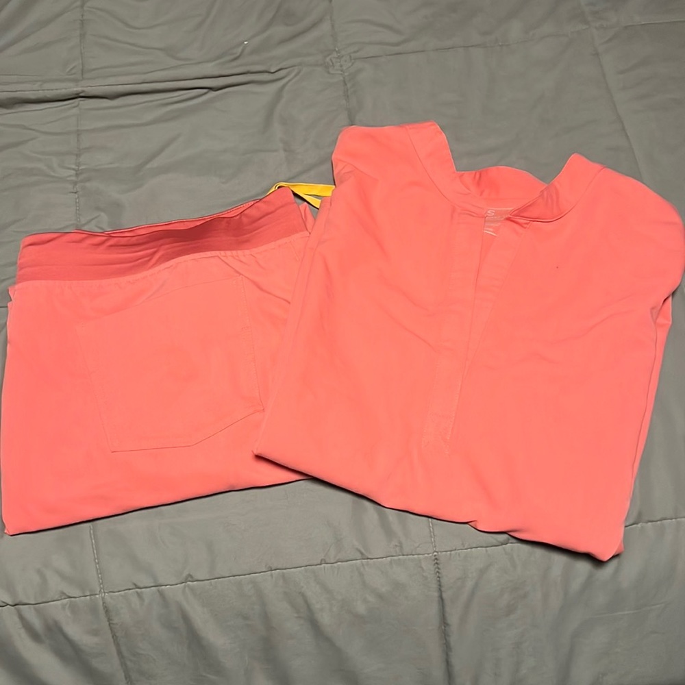 NEON PINK figs set